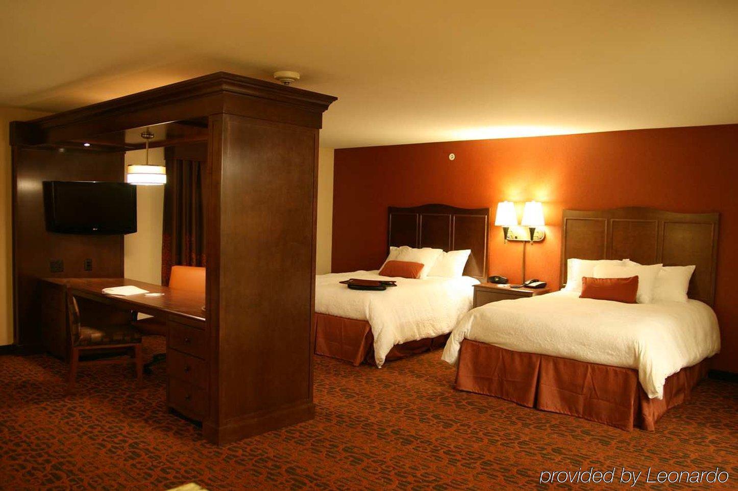 Hampton Inn & Suites New Castle, PA Zimmer foto